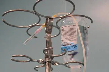 Хирурги и химиотерапевты онкоцентра провели суперселективную химиоинфузию 53-летней пациентке Хирурги и химиотерапевты онкоцентра провели суперселективную химиоинфузию 53-летней пациентке