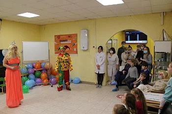 В Городской детской стоматологической поликлинике провели праздник для детей и родителей В Городской детской стоматологической поликлинике провели праздник для детей и родителей